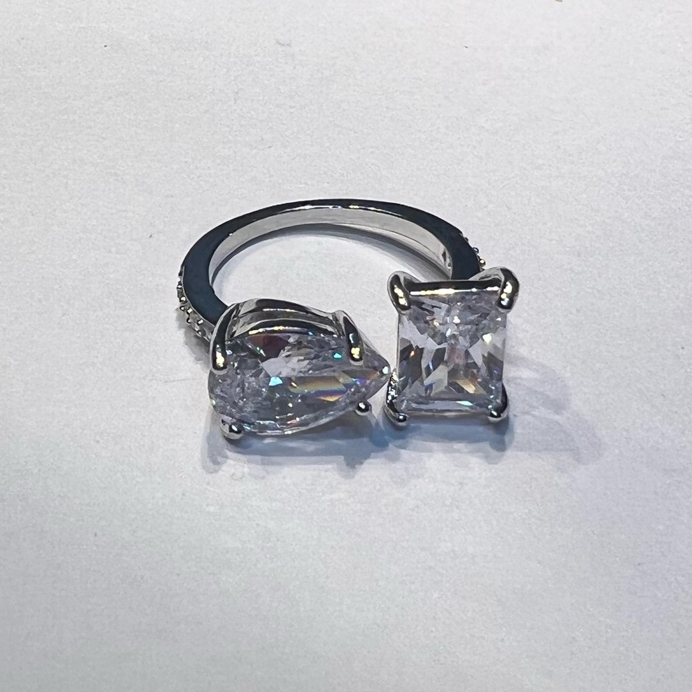 Silver ring - Picture 6 of 11
